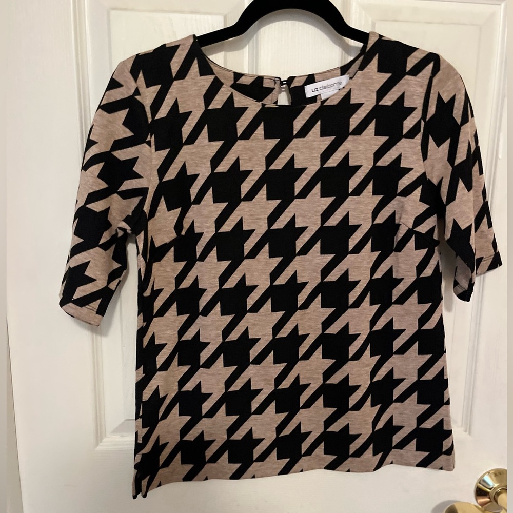 Taupe & black houndstooth short sleeve top Gold buttons